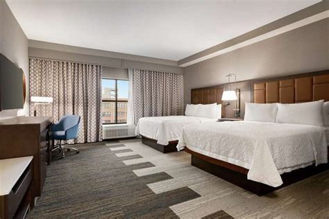 HAMPTON INN & SUITES KANSAS CITY DOWNTOWN CROSSROADS - 109 Photos & 20 Reviews - 1571 Main St ...