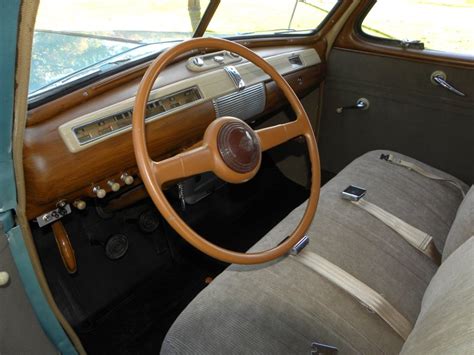 1941 Ford Deluxe | Volo Museum