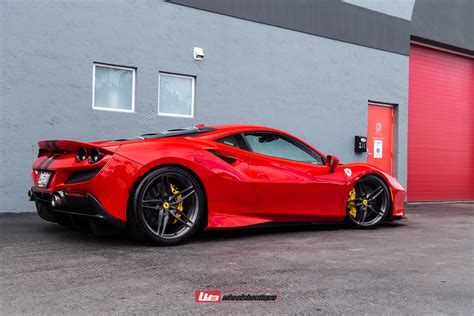 Ferrari F8 Tributo Red ANRKY AN17 Wheel | Wheel Front