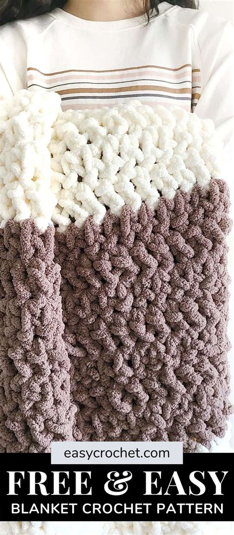 Crochet Weighted Blanket using Bernat Blanket Extra - Easy Crochet Patterns