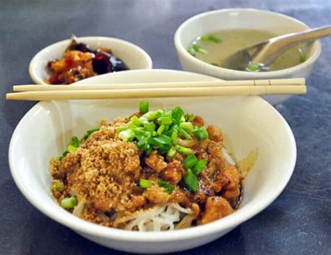 Yangon Food Tour: Get a Taste of Myanmar and its Mystery!