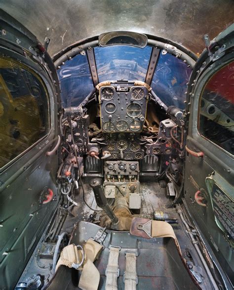 Pin by Enrique V.treviño on Aviation | Flight simulator cockpit, Wwii fighter planes, Cockpit