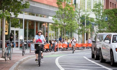 Protected bicycle lanes on Water St | Transportation and environment lab