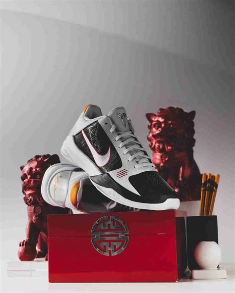 2020 Year In Review: A Welcome Alternative | SNEAKER THRONE