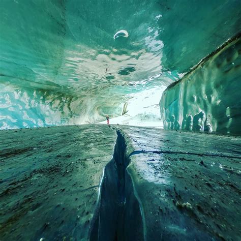 Ice Caves at Castner Glacier : r/alaska