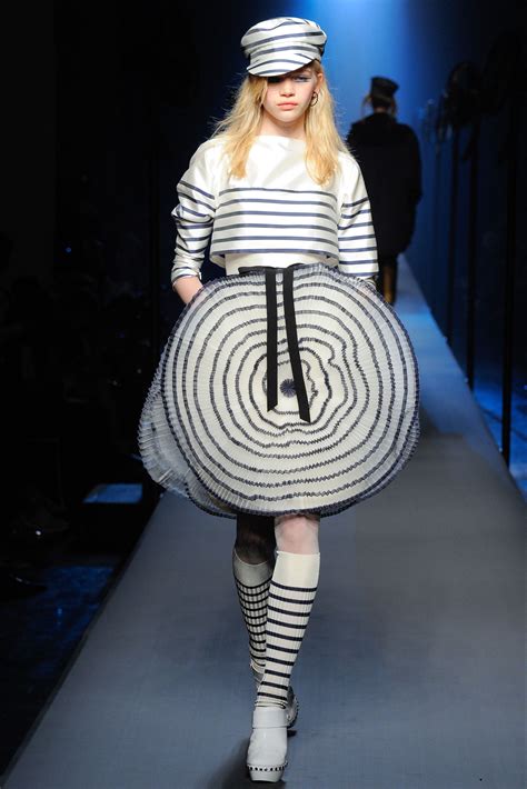 Sfilata Jean Paul Gaultier Parigi - Alta Moda Autunno-Inverno 2015-16 | Jean paul gaultier haute ...