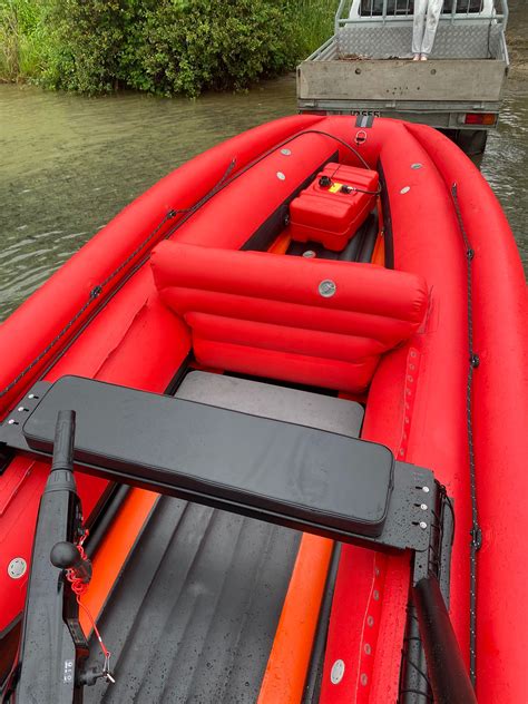 Inflatable Front Passenger Seat - Extreme 47 – Outback Boats