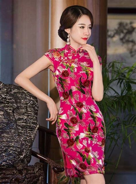 Fuchsia red floral velvet traditional Chinese mandarin collar dress in ...