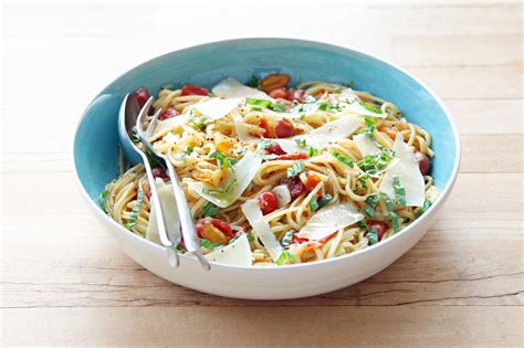 One-Pot Pasta With Tomatoes | POPSUGAR Food