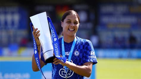 Sam Kerr scores 'outrageous' double as Chelsea secure record-breaking Women's Super League title ...