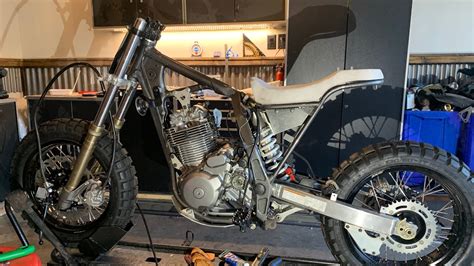 Custom Suzuki Dr650 scrambler build - YouTube