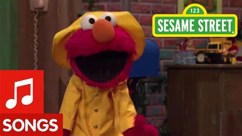 Sesame Street: Elmo's Jumping In Puddles - YouTube