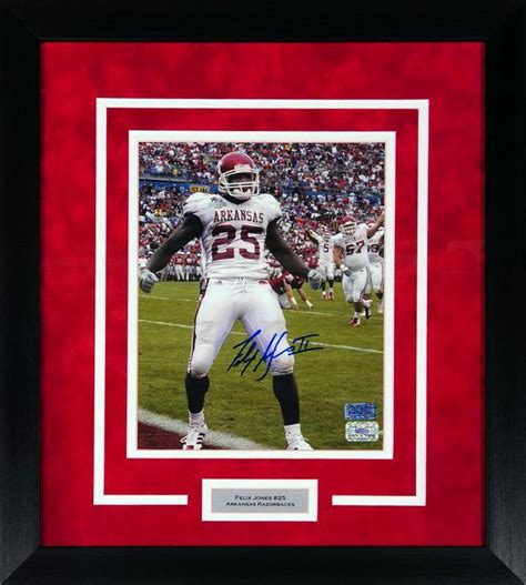 Felix Jones Autographed Arkansas Razorbacks 8x10 Framed Photograph (Ga ...