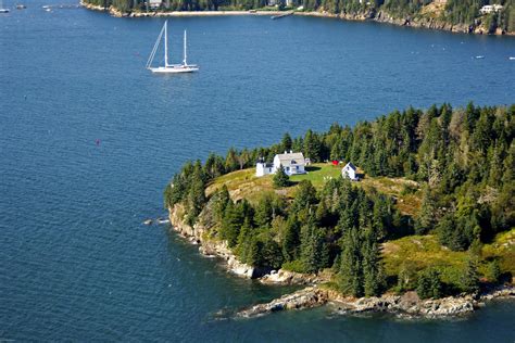 Bear Island Lighthouse in ME, United States - lighthouse Reviews - Phone Number - Marinas.com