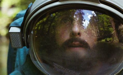 Spaceman, il teaser trailer e la storia dello sci-fi con Adam Sandler e Isabella Rossellini ...