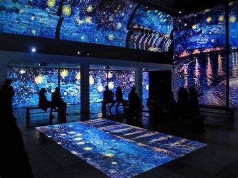 Vincent Van Gogh’s Starry Night comes to life in this walk through exhibit http://pic.twitter ...