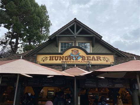 Hungry Bear Restaurant - Food at Disneyland