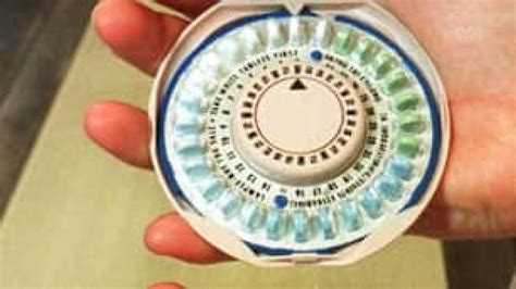 Low estrogen birth control pills reduce clot risk - Technology ...