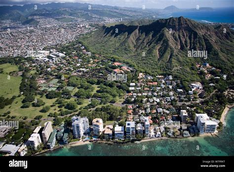 Aerial view of Waikiki Beach and Honolulu, Hawaii Stock Photo - Alamy