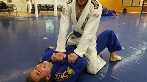 The Americana Arm Lock from Mount | Jiu Jitsu Move