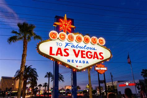 10 Must-See Las Vegas Attractions | SmarterTravel