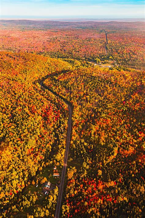 Autumn Getaway to Michigan's Keweenaw Peninsula | Keweenaw peninsula, Fall getaways, Michigan travel