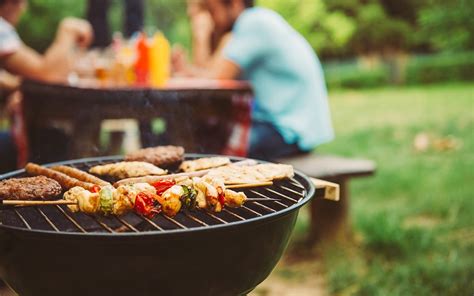 Indoor vs. Outdoor Grill: Which Is Better?