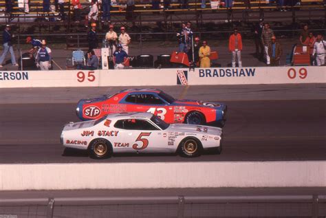 Neil Bonnett #5 and the King. Ontario 1977. Neil would go on to win this one. | Richard petty ...