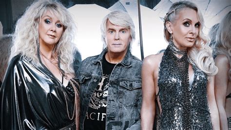 The Fizz return to the studio with Mike Stock for 40th anniversary album - RETROPOP