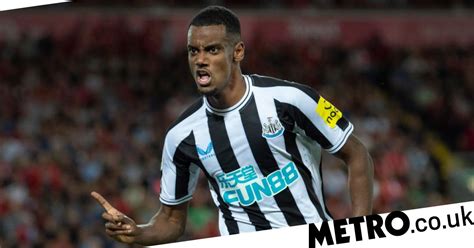 Alexander Isak gives injury update after Newcastle debut vs Liverpool ...