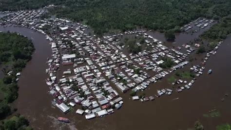 Drone captures devastating floods in Brazil