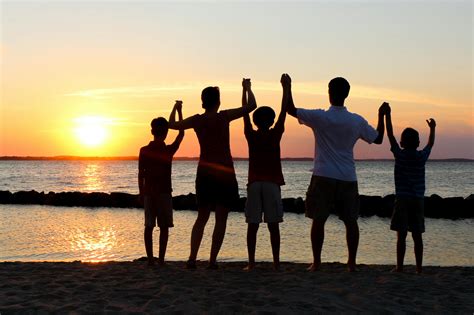 Free stock photo of family, holding hands, sunset