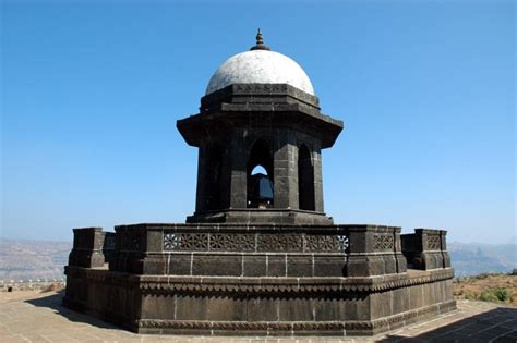 Shivaji Maharaj - Samadhi (Raigad Fort) | Raigad fort, Fort, Colonial india