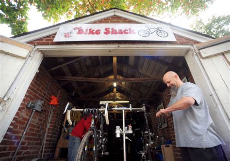 Lynchburg College launches community bike shack | Local News ...