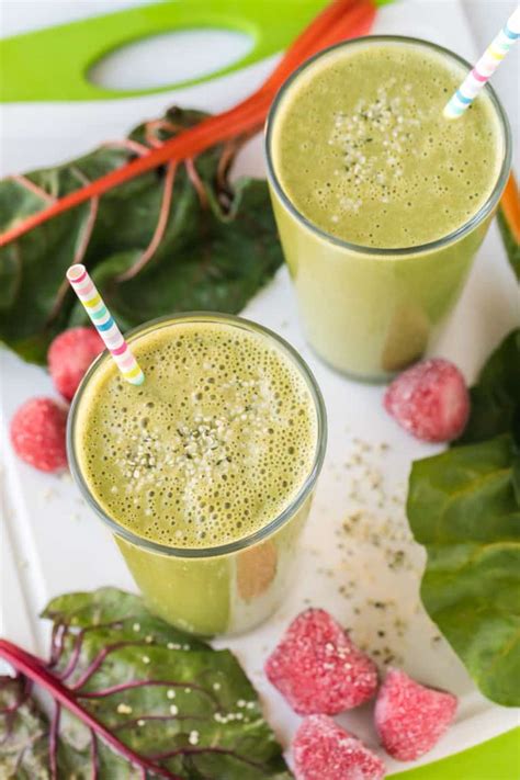 Swiss Chard Smoothie (Vegan) - Clean Eating Kitchen