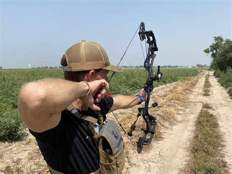 How to Shoot You Compound Bow Past 40 Yards | Outdoor Life