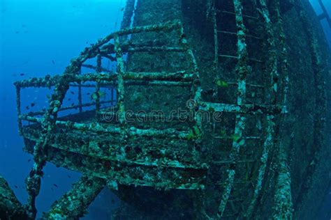 Underwater oil rig stock image. Image of petroleum, industry - 33826333