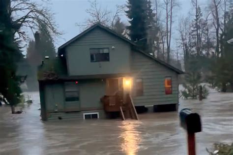 More rain heading to flooded Washington state: Forecast - KVNU - News for Northern Utah and ...