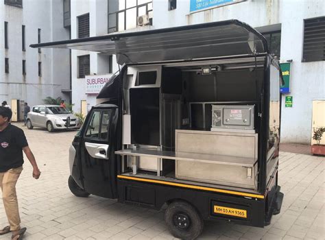 Food Truck Design Service in Virar | ID: 20694001633