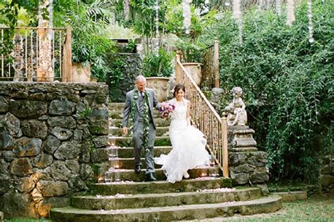 Best Hawaii Wedding Venues - Top 10 Wedding Venues in Hawaii - Jeannemarie Photography - The ...