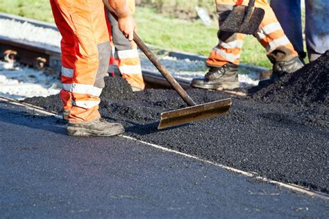 Road Construction Safety Tips | Advanced Consulting and Training