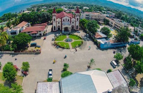 San Carlos gets ASEAN ‘Clean Tourist City’ award