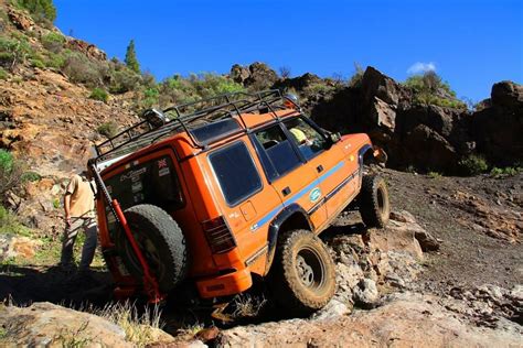 Pin by Lindsay Baker on off road | Land rover, Land rover discovery ...