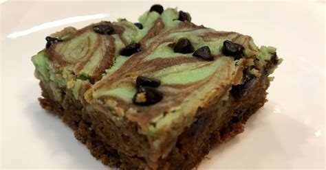 Mint Chocolate Chip Cheesecake Brownies | Caroline's Keto Kitchen