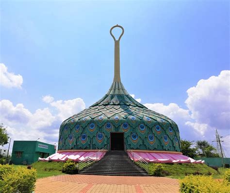 EXPLORE THE UNEXPLORED - MANDARAGIRI HILLS | JAIN TEMPLE | BASADI BETTA (PEACOCK TEMPLE) - Tripoto