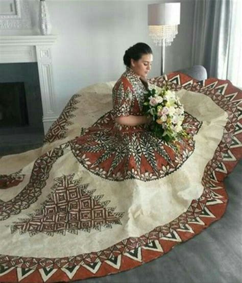 Tongan traditional wedding dress, made of tapa/siapo | Traditional ...