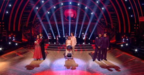 Who won Strictly Come Dancing 2023 after Ellie Leach, Layton Williams and Bobby Brazier made ...