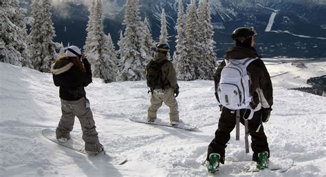 Snowboard Instructor Courses in Canada. Perfect for Gap Years or Career Breaks. Simply Snowsports