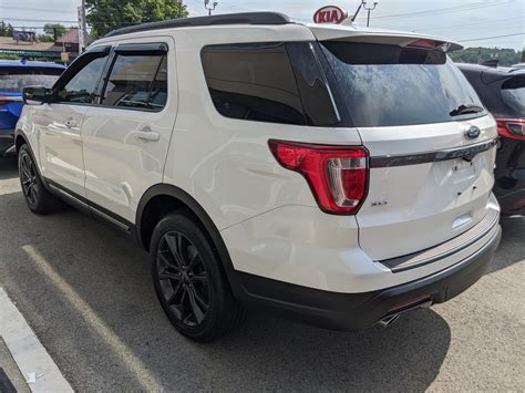 Pre-Owned 2018 Ford Explorer XLT in White Platinum Metallic Tri-Coat ...