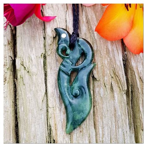 Jade carving Gaia Studio New Zealand | Jade carving, Carving, Rocks and minerals